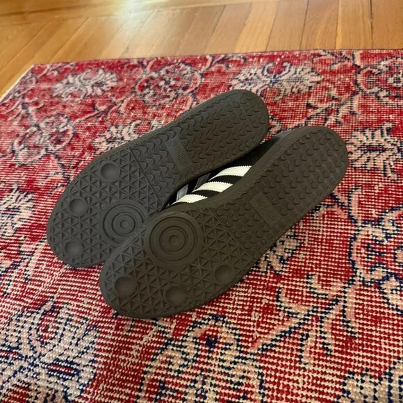 adidas Samba OG shoes in black with white stripes - Picture 3 of 4